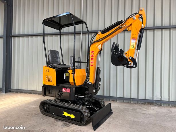 TERRA SCD Equipements Mini pelle TERRA CS10.R