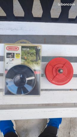 Tête de débroussailleuse