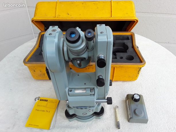 Theodolite Carl Zeiss TH5. ou échange