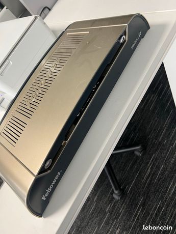 Thermo relieur Fellows