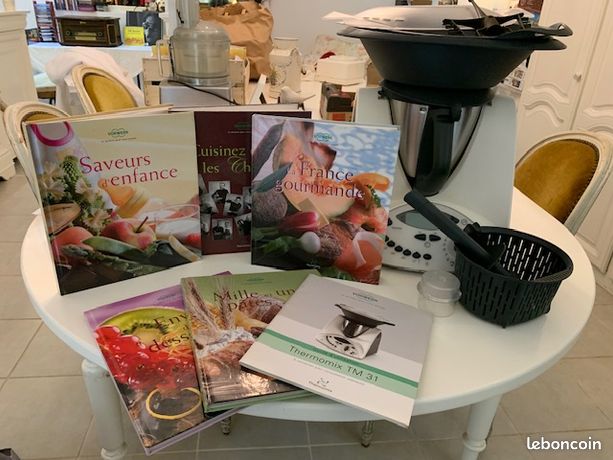 Thermomix TM31 ses accessoires et ses livres de recettes