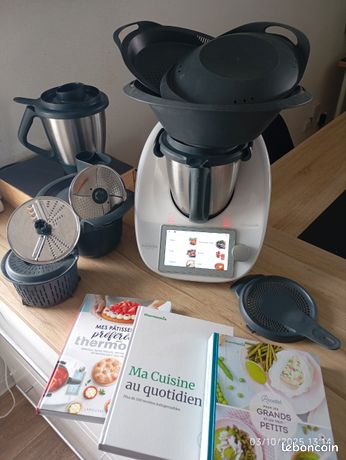 Thermomix TM6 avec tous les accessoires