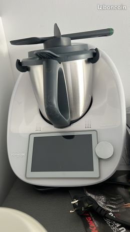 Thermomix TM6+TM Friend et tous les accessoires très bon état