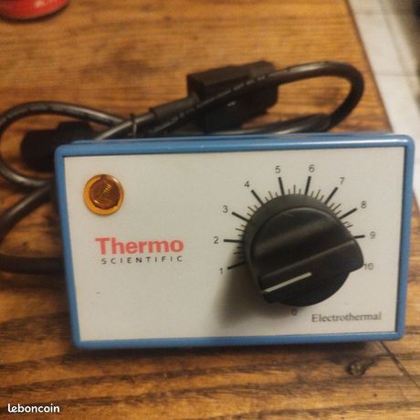 Thermostat électronique thermo scientific mc227
