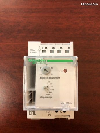 Thermostat modulaire Scheider TH7
