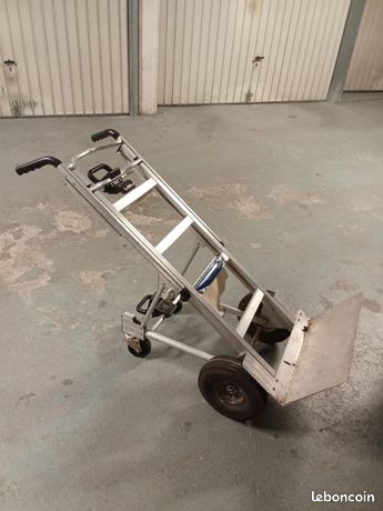 Tir pal électrique et un diable