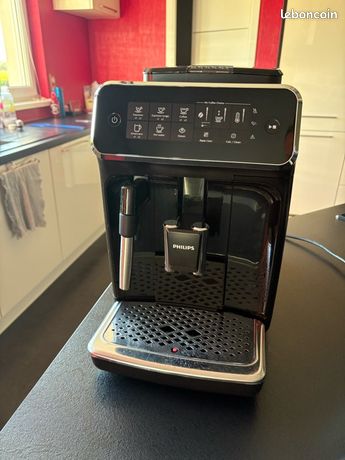 Titre : Machine à café grains Philips 3200 à réviser