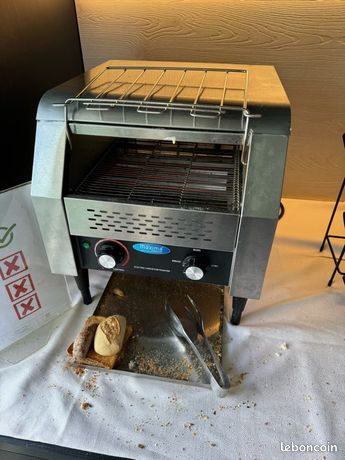 Toasteur convoyeur