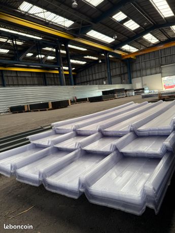 Tôle ondulée transparente