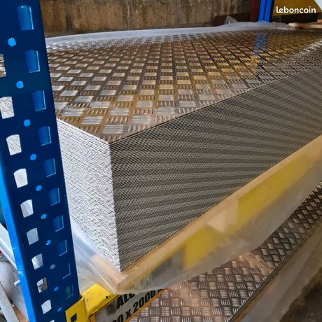 Tôles alu damier / anti-dérapantes