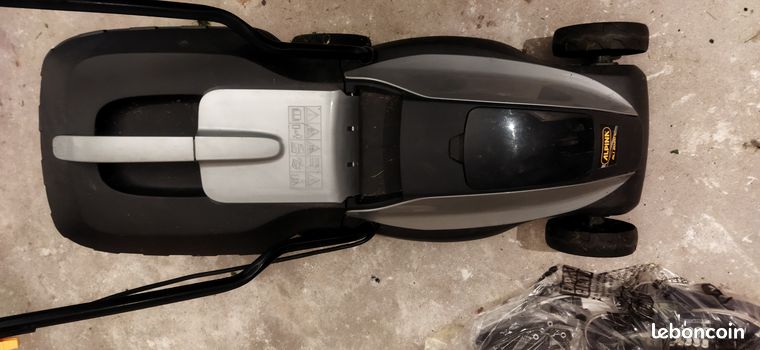 Tondeuse à jardin sur batterie