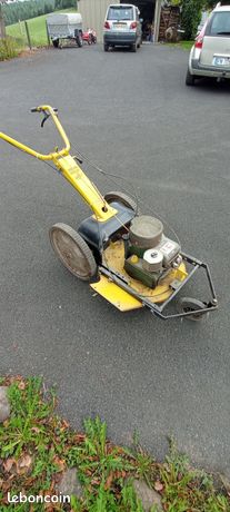 Tondeuse débroussailleuse