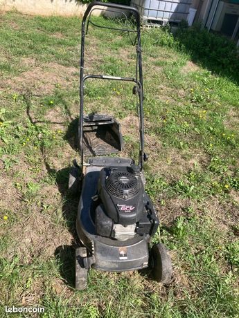 Tondeuse gazon honda 140