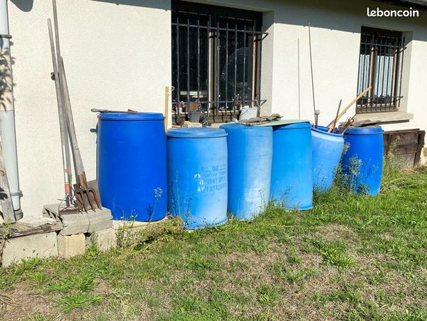 Tonneau plastique récupération eau pluviale