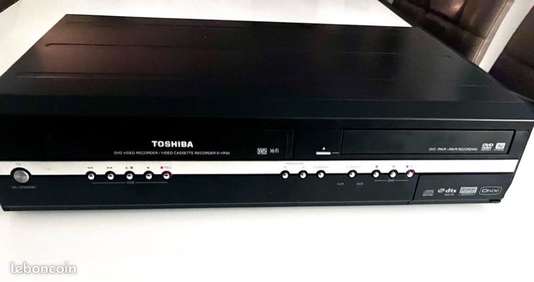 TOSHIBA DVR 50 Lecteur DVD VHS / DivX® K7 VHS Enregistreur sur DVD