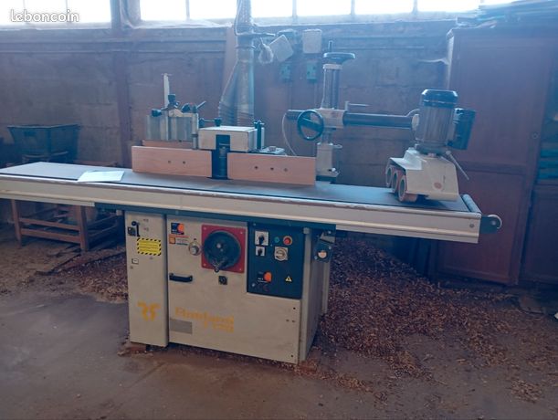 Totoupie Table longue et 0