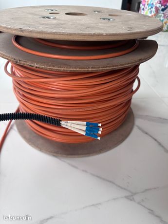 Touret 300 m cable