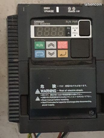 Tourets +divers meules + boîtier de transformation 220 v en 330v0