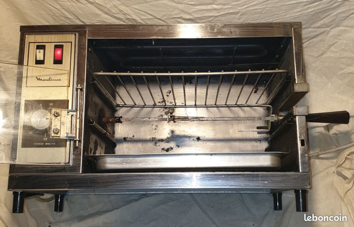 Tourne broche grill rotissoire