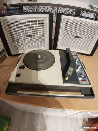 Tourne disque vintage 78T33T45T EUROPHON STEREO réservé à Philip