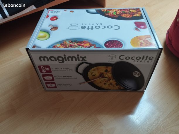 Toute neuve d'octobre 2025 Cocotte Magimix Cook Expert sous garantie avec facture et 1 support Tab/Tél