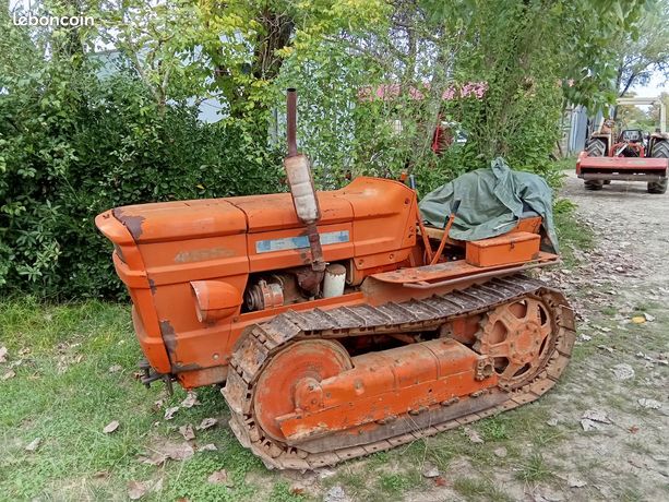 Tracteur a chenilles