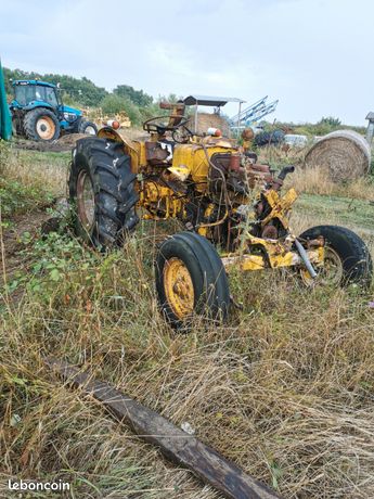 Tracteur B2275 International