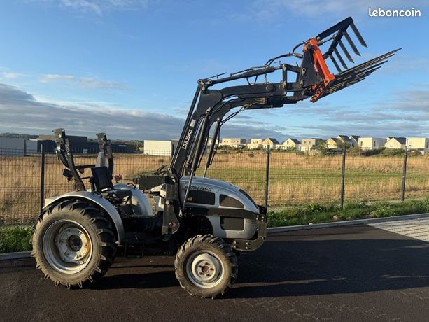Tracteur eurotrac f25 avec chargeur
