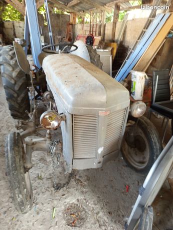 Tracteur Ferguson