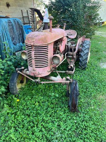 Tracteur Massey harris pony 812