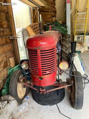 Tracteur Massey Harris Pony