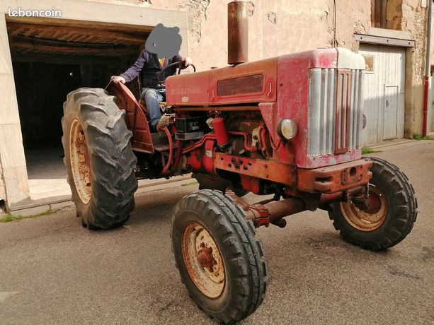 Tracteur mc cormick b164