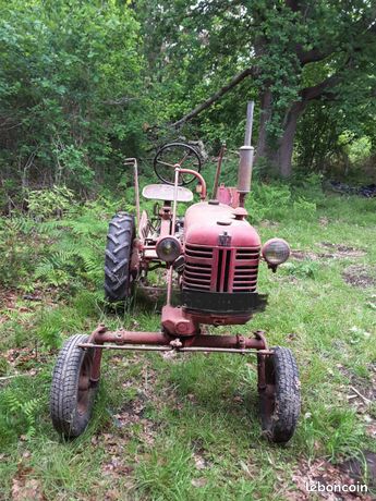 Tracteur Mc Cormick Farmall