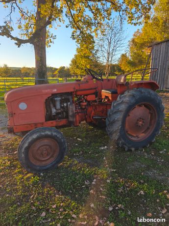Tracteur Renault D30