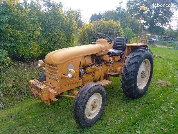 Tracteur Renault N 72