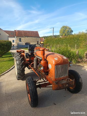 Tracteur Renault n70