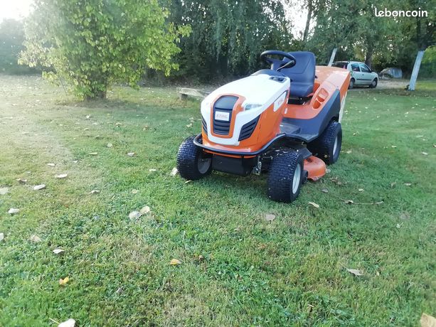 Tracteur tondeuse pelouse