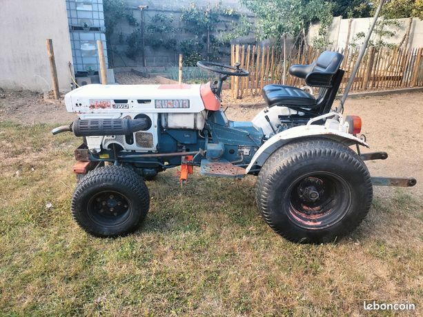 Tracteur Kubota 7100 hydro