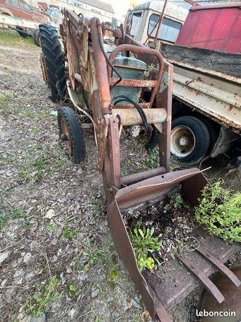 Tracteurs Ford 4 cylindres