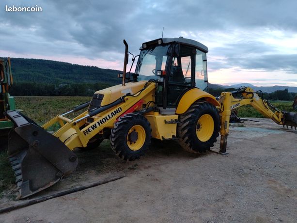 Tractopelle New Holland