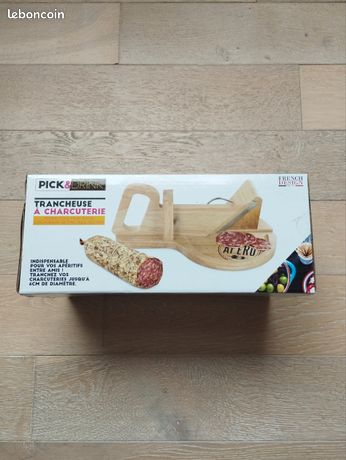 Trancheuse à charcuterie
