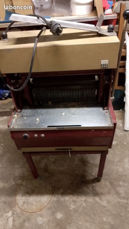 Trancheuse à pain professionnel 220 volts