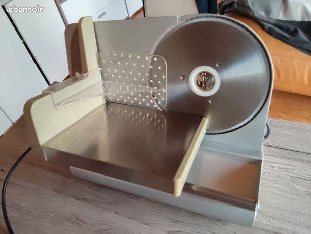 Trancheuse charcuterie clatrinic