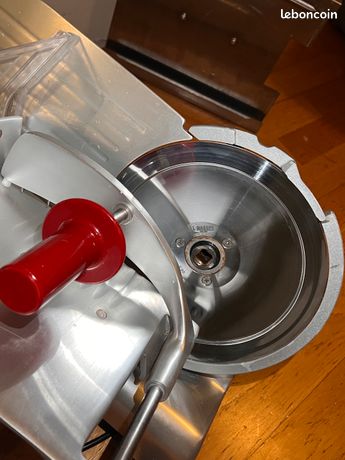 Trancheuse pro Metro GFS 1022 – parfaite pour restos, traiteurs, snacks