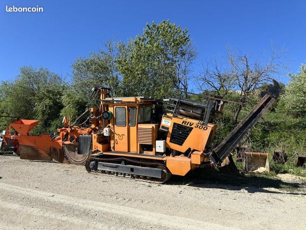 Trancheuse sur chenilles à roues dentées RIVARD