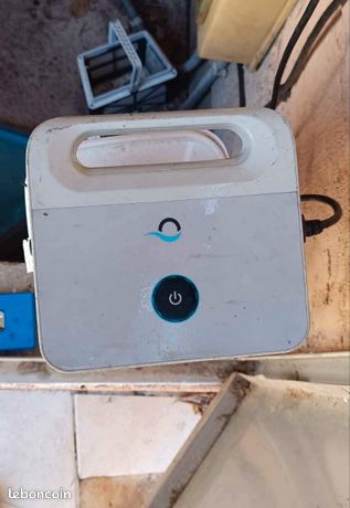 Transfo robot dolphin