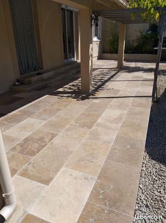 Travertin Pierre destokage colle comprise chez Apex Pierre