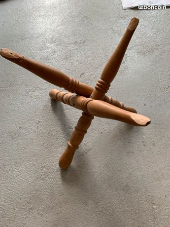 Trépied en bois