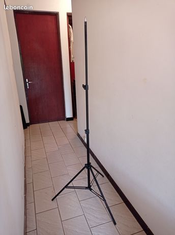 Trépied pour appareil photo ou autres