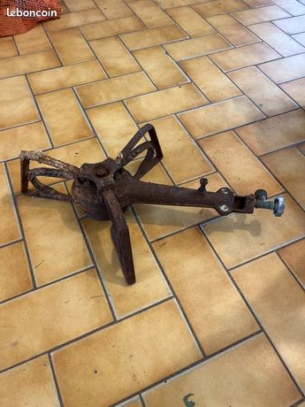 Trépied stérilisateur